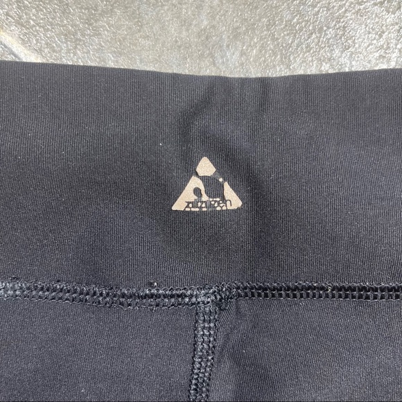 Zuzuzen Active Leggings - Picture 11 of 12